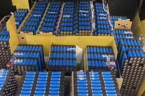 保山隆阳联创鑫瑞UPS蓄电池回收-上门回收废铅酸电池